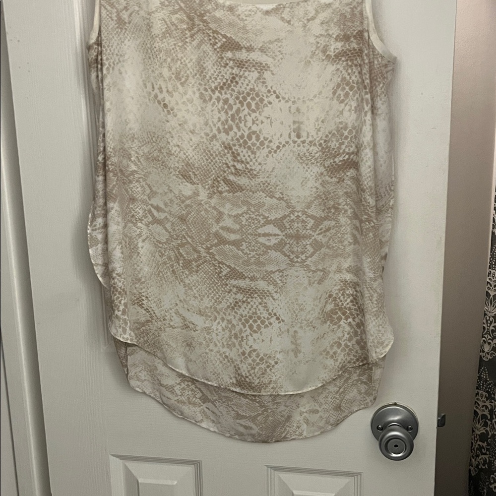 Sheer Snake Print Layered No Sleeves Top - Picture 5 of 8